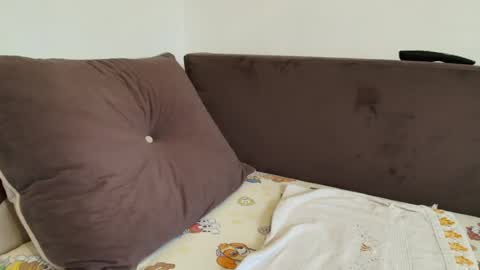 Crystyna online show from July 8, 9:24 am
