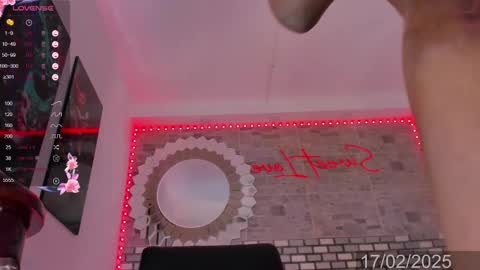 Snapshot of karlaebony_ts chatting on February 17, 1:33 pm KARLA online show from February 17, 1:33 pm