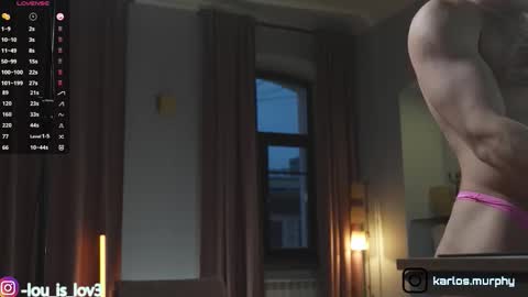 Karlos and Louis online show from October 27, 4:56 am