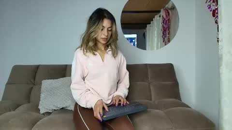 karol_goode online show from March 13, 4:16 am