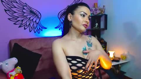 Karol Kenedy online show from November 25, 8:02 am