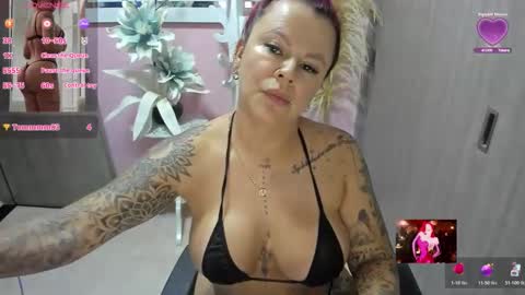 kAROL MILF   online show from April 3, 8:38 pm