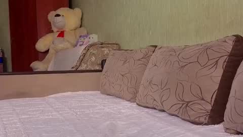 Karolina online show from January 18, 2:15 pm