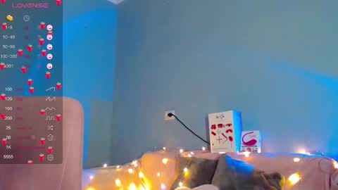 Kira online show from November 27, 2:30 am