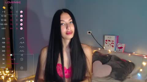 Kira online show from June 26, 5:13 am