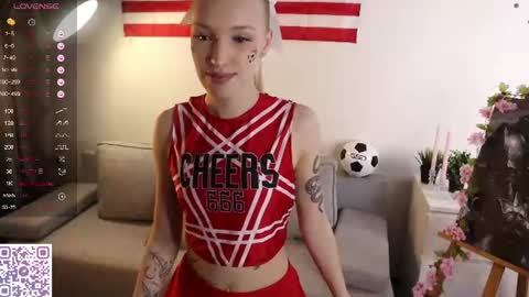 Karoline online show from June 30, 10:51 pm