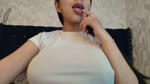 Isa online show from March 9, 4:17 am