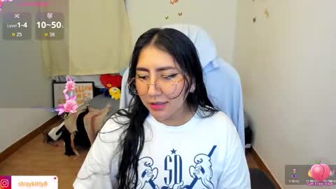 Snapshot of kat_ly_chan chatting on October 16, 9:24 pm Kat online show from October 16, 9:24 pm