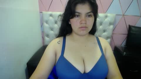 katalina santana25 online show from January 6, 7:07 pm