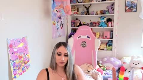 Snapshot of katanarosexoxo444 chatting on September 8, 7:57 pm Katana Rose online show from September 8, 7:57 pm