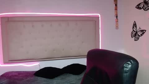 kate online show from October 2, 3:49 am