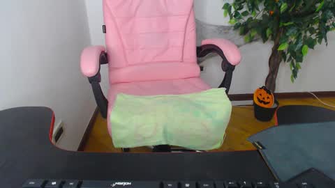 Kate online show from November 1, 10:09 pm