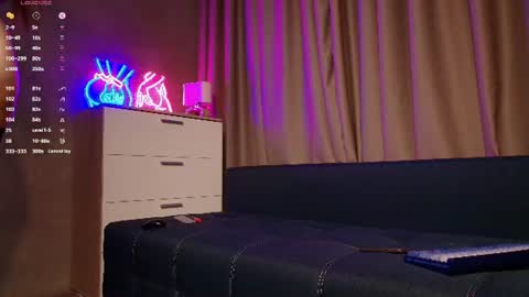 kateample online show from June 12, 7:57 pm