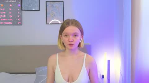 katebunnys online show from February 23, 11:45 am