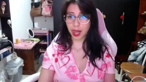 Kateeen18 online show from July 25, 6:55 am
