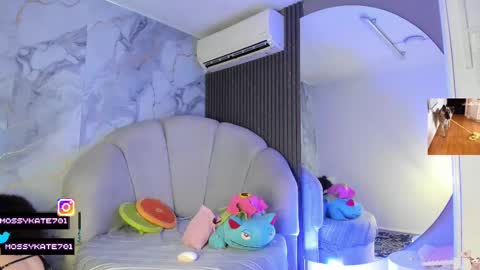 Im Katherine but call me Kate  online show from September 13, 12:40 pm