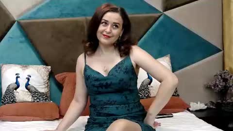 KateQueenston --  online show from July 11, 12:26 am