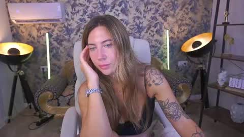 Kate online show from August 1, 6:04 am