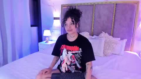 KatheGomez  online show from June 12, 2:54 am