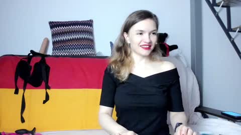 Snapshot of katherinemidnight chatting on January 16, 3:34 pm Katherine online show from January 16, 3:34 pm