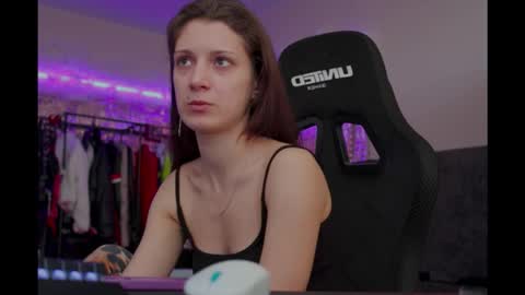 Snapshot of kathleen_frost chatting on September 23, 6:51 am kathleen_frost online show from September 23, 6:51 am