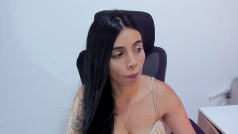 Katia  online show from June 11, 12:32 am