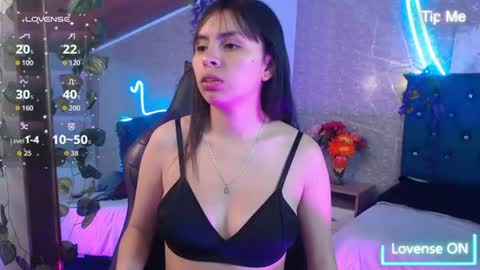 Sara K online show from June 12, 8:08 pm