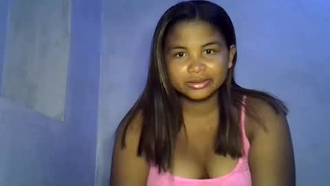 katibeauty00 online show from June 1, 8:37 am