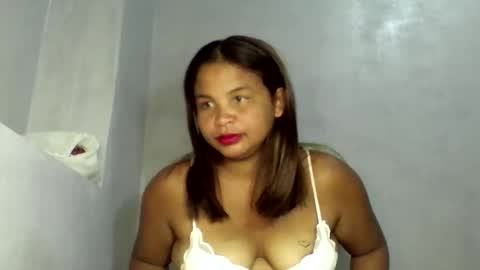 katibeauty00 online show from April 16, 6:02 am