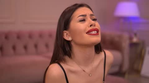 Katie online show from December 13, 7:53 pm