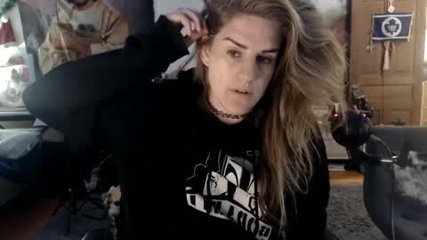 Katie online show from October 11, 5:45 am