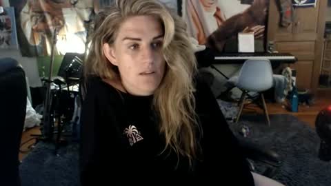 Katie online show from June 26, 5:13 am