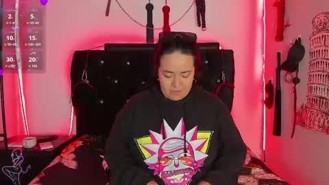 SHARON  KATIEE online show from May 8, 1:06 pm