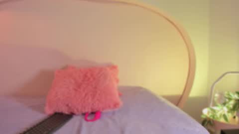 Katy  IGPeach kat666 online show from October 18, 12:09 pm