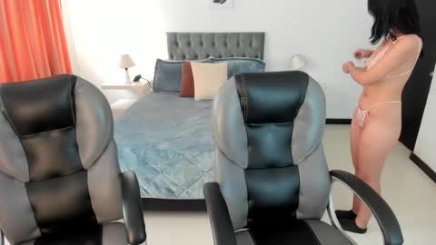 Katnia and Marcuz online show from February 6, 12:59 pm