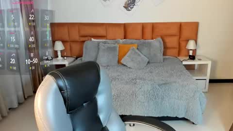 Katnia and Marcuz online show from October 14, 12:08 pm