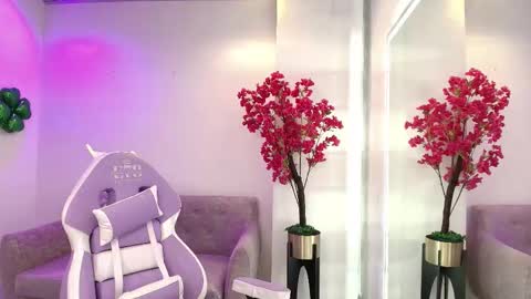 Katrina online show from March 19, 8:03 pm