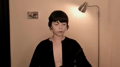 katsuro online show from November 14, 9:49 pm