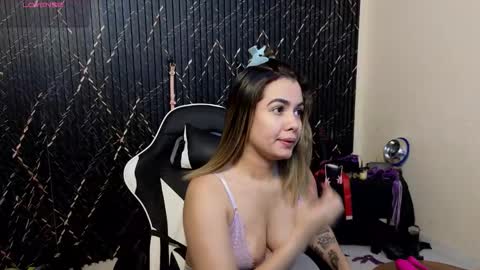 Katt  online show from January 12, 4:58 pm