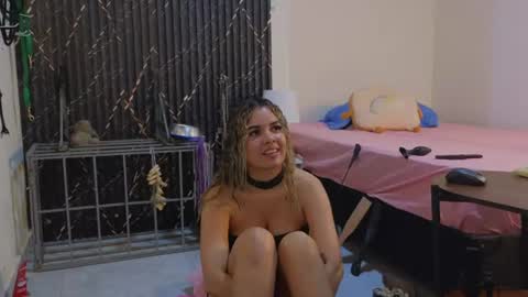 Katt  online show from July 11, 5:38 pm