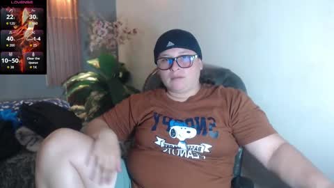 Snapshot of katty_findom_ chatting on September 24, 6:03 pm katty online show from September 24, 6:03 pm
