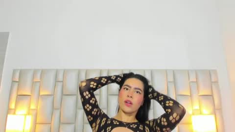 katy blonde girl and paola big boobs online show from June 16, 7:51 pm