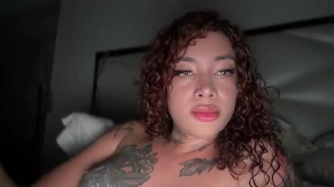 Emily online show from November 14, 11:39 pm