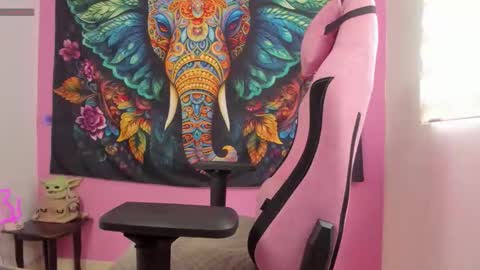 katy simpsons online show from November 25, 8:29 pm