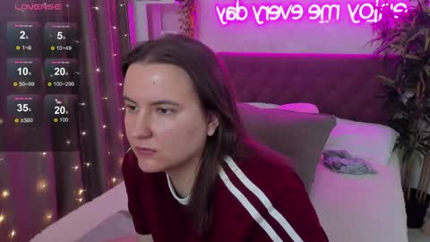 Kate online show from May 20, 6:32 am