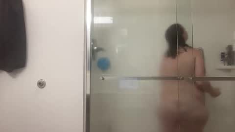 Snapshot of katyjuggs chatting on October 28, 12:44 am Katy Juggs online show from October 28, 12:44 am