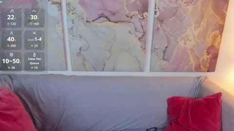 katymeaw online show from July 7, 7:23 am