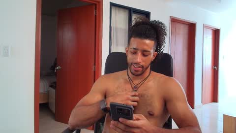 Kauri Lop online show from January 10, 3:58 pm