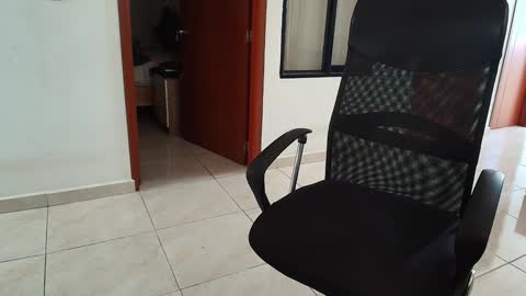 Kauri Lop online show from January 6, 4:44 pm