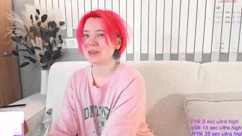 Yuki  online show from November 8, 7:00 am